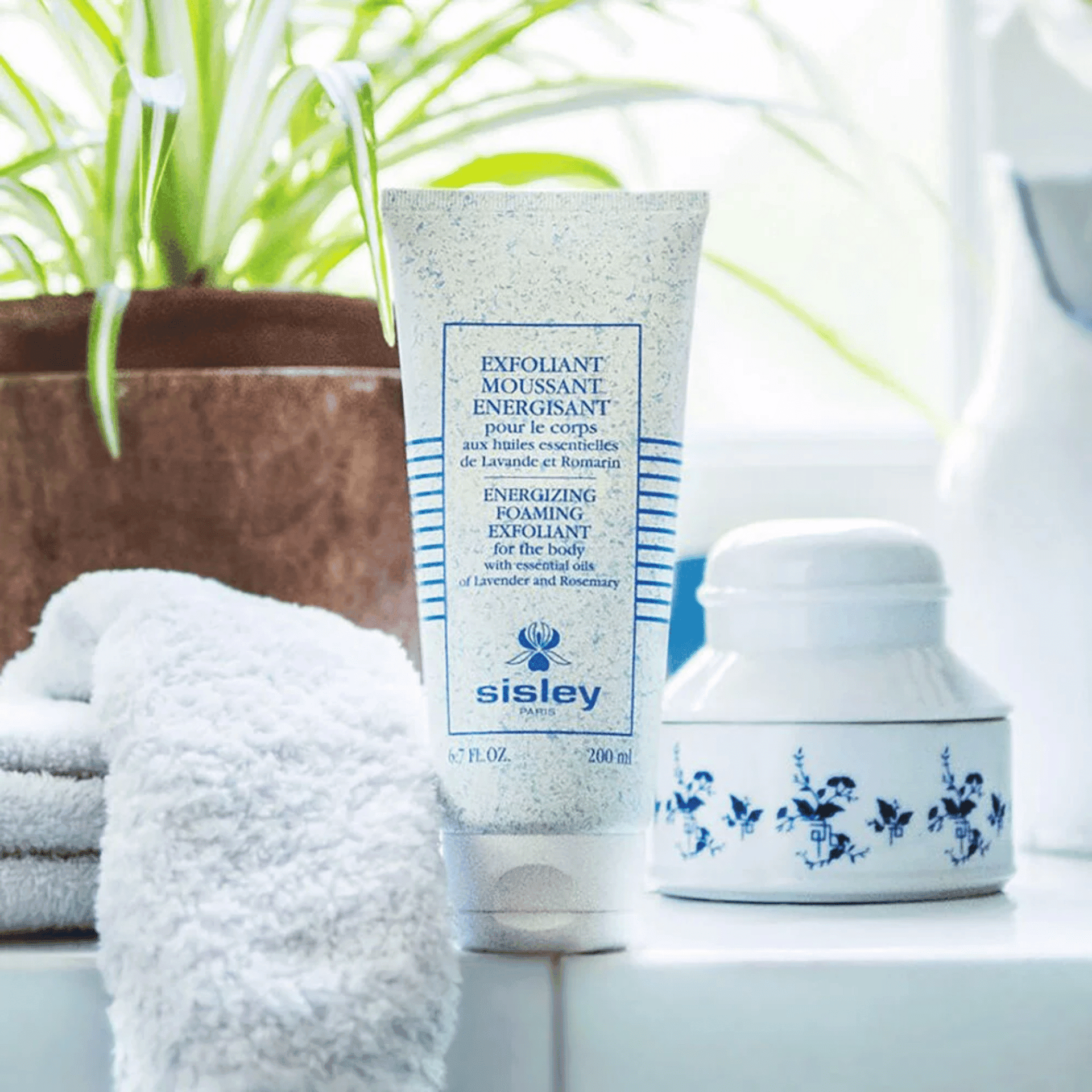 Sisley Exfoliant Moussant Énergisant pour le Corps