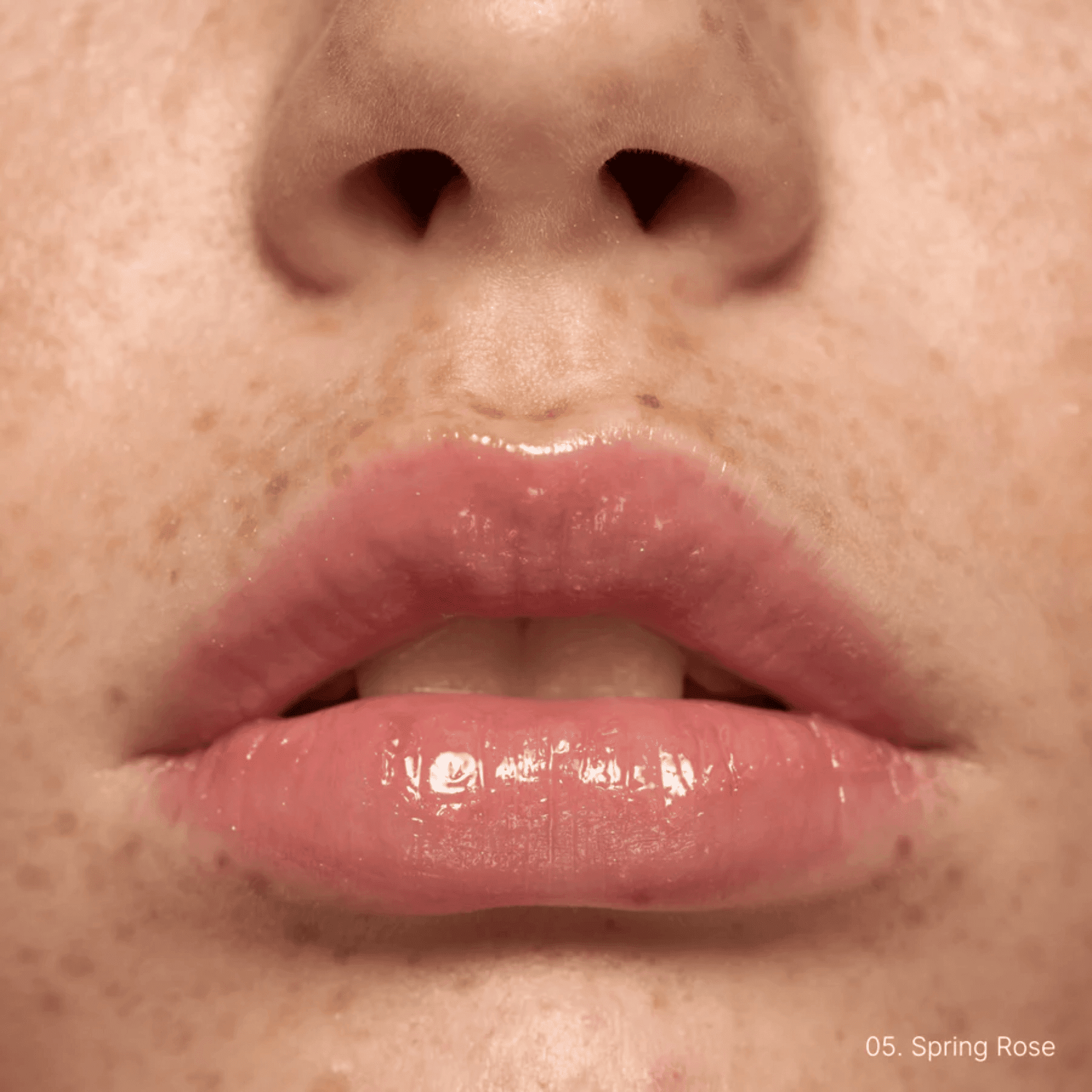 Couleurs de Noir Instant Gloss Lip Maximizer