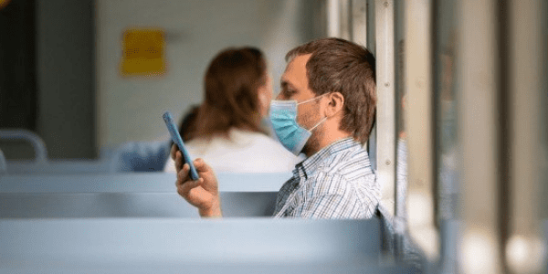 Hoe verzorg je je huid onder een mondmasker? Hoe verzorg je je huid onder een mondmasker?