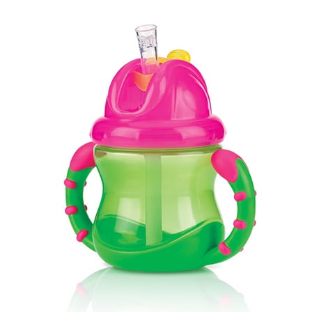 Nuby Flip-It Antilekbeker met Handvatten Groen 240 ml 12+ Nuby Flip-It Antilekbeker met Handvatten Groen 240 ml 12+