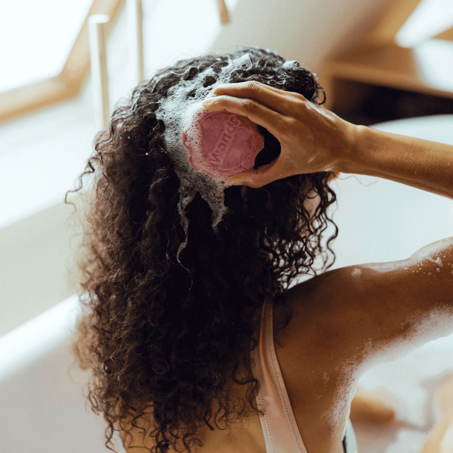 The WONDR of Gifting All-in-1 Bar Cinnamon